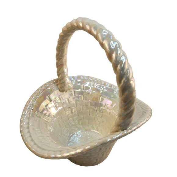 White Iridescent Ceramic Basket With Braided Handle Vintage Handmade - Picture 8 of 10